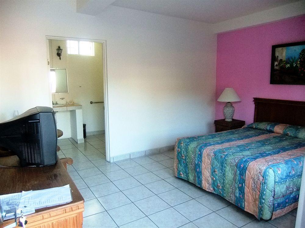 Hotel La Hacienda De La Langosta Roja San Felipe  Kültér fotó
